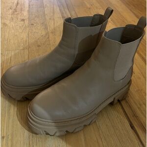 Sam Edelman Chelsea Boots